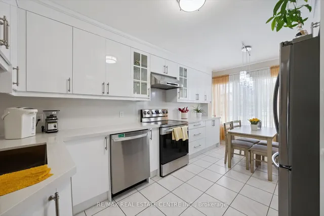 Additional image 5 of 665D Scarlett Rd