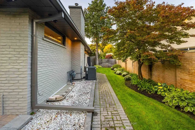 Additional image 39 of 15 Salonica Rd