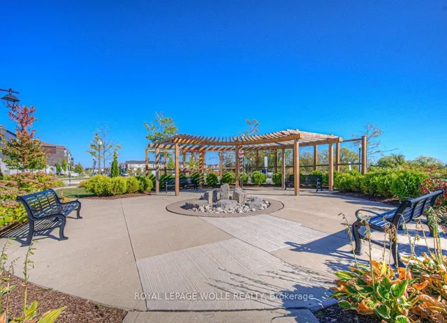 Additional image 46 of 286 Tall Grass Cres