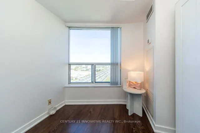 Additional image 32 of 38 Lee Centre Dr Unit 2303