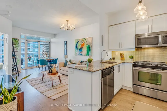 Additional image 5 of 125 Western Battery Rd Unit 2305