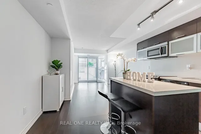 Additional image 8 of 386 Yonge St Unit 1408