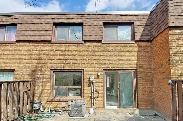 Additional image 26 of 314 Sprucewood Crt