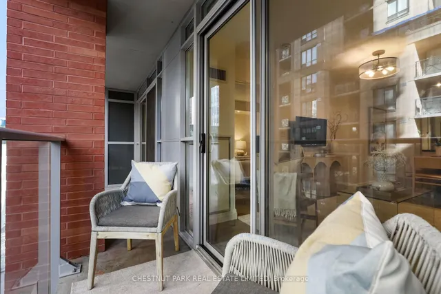 Additional image 4 of 126 Simcoe St Unit 507
