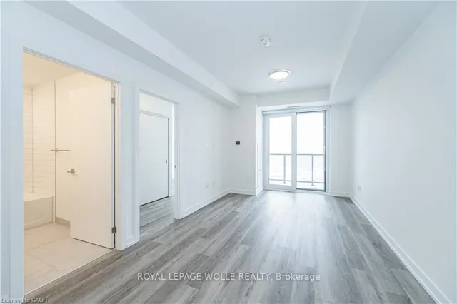 Additional image 14 of 15 Wellington St Unit 907