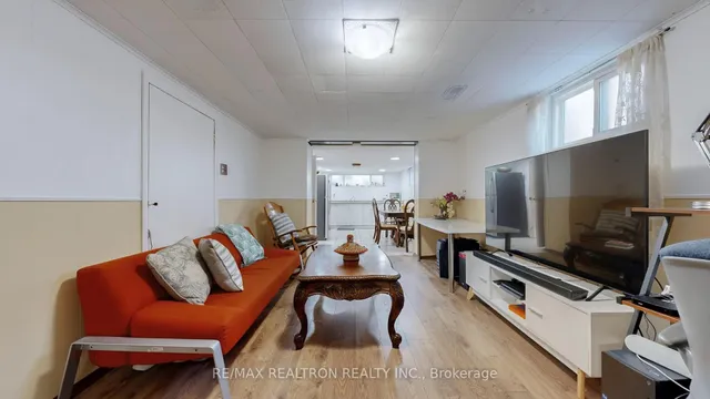 Additional image 20 of 33 Savarin St