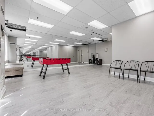 Additional image 26 of 2550 Lawrence Ave Unit 211