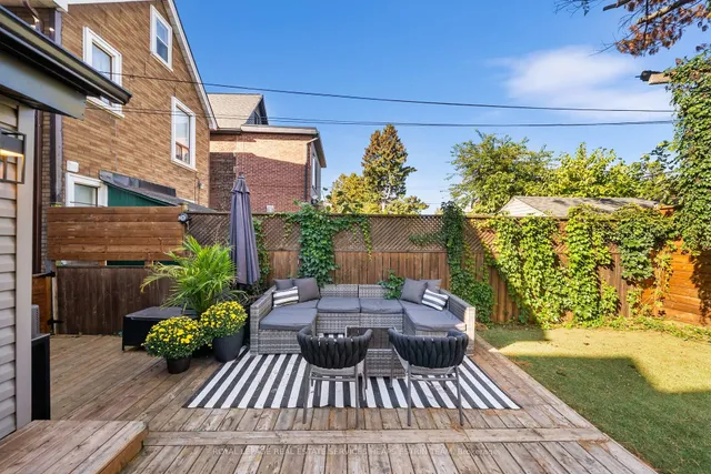 Additional image 33 of 72 Harcourt Ave