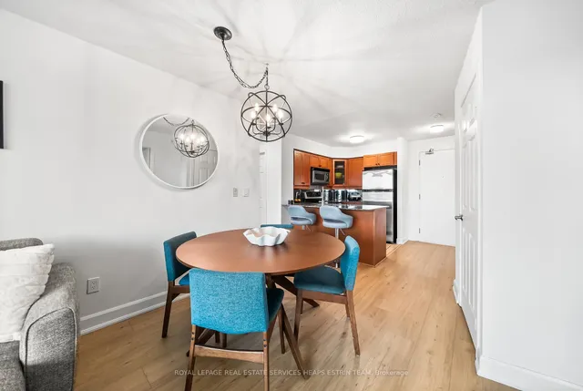 Additional image 7 of 18 Valley Woods Rd Unit 806