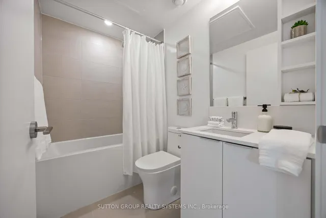 Additional image 14 of 8 Wellesley St Unit LPH05