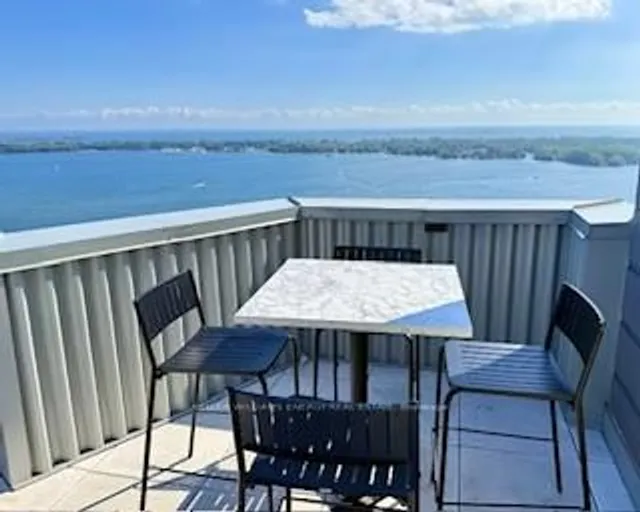 Additional image 36 of 270 Queens Quay Unit 704