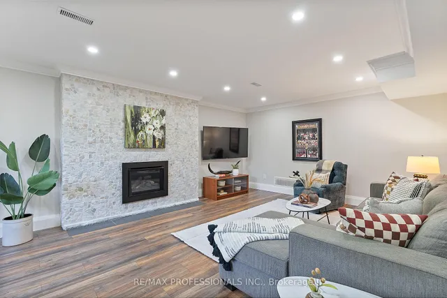 Additional image 30 of 19 Palace Arch Dr