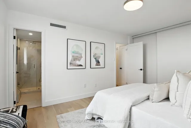 Additional image 24 of 812 Burnhamthorpe Rd Unit 907