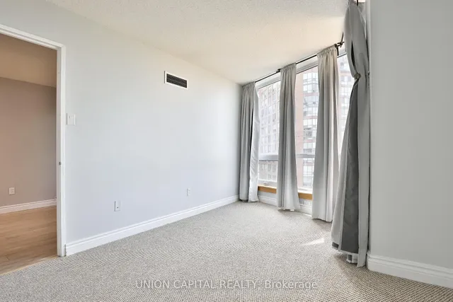 Additional image 23 of 1055 Bay St Unit 2209