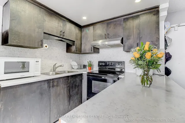 Additional image 10 of 200 Lotherton Ptwy Unit 1108