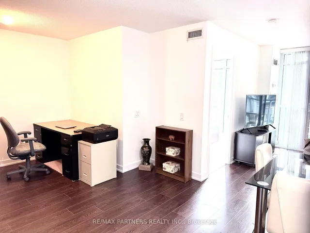 Additional image 11 of 121 Mcmahon Dr Unit 716
