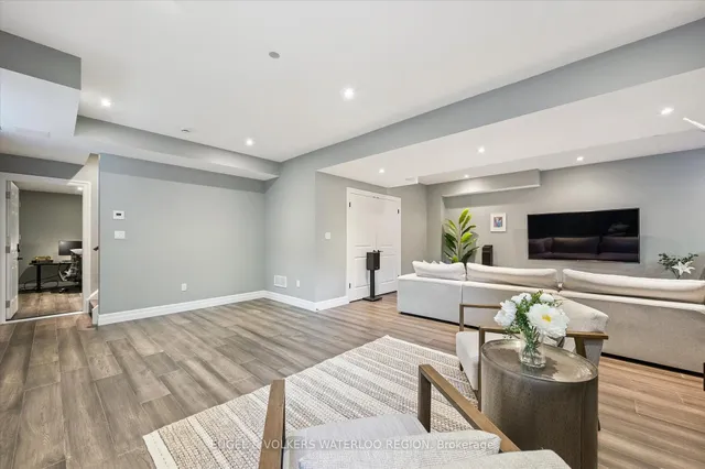 Additional image 35 of 928 Pioneer Grove Crt