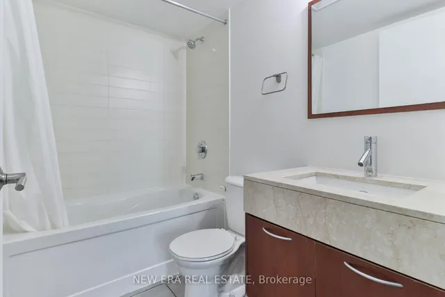 Additional image 11 of 126 Simcoe St Unit 411