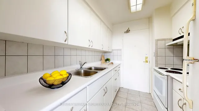 Additional image 10 of 135 Antibes Dr Unit 2105