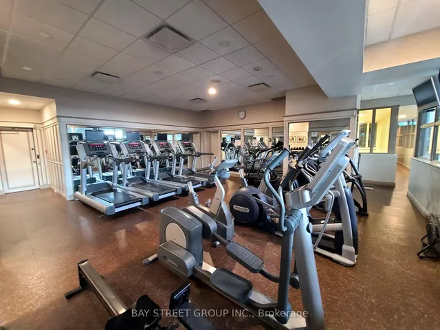 Additional image 11 of 65 Harbour Sq Unit 1305