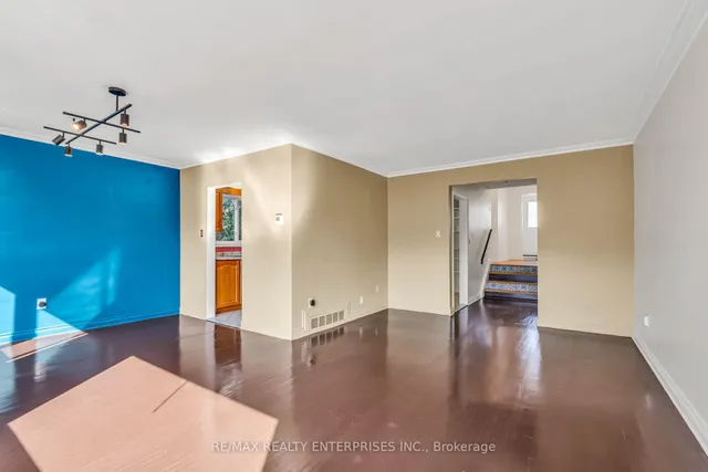 Additional image 10 of 79 Watney Cres