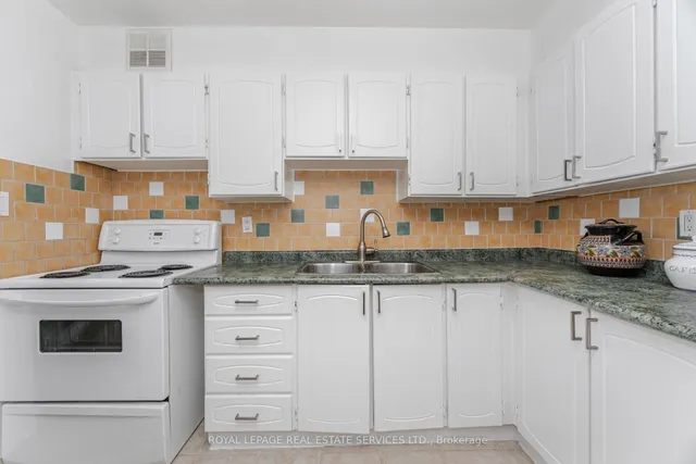 Additional image 13 of 10 Edgecliff Gfwy Unit 303