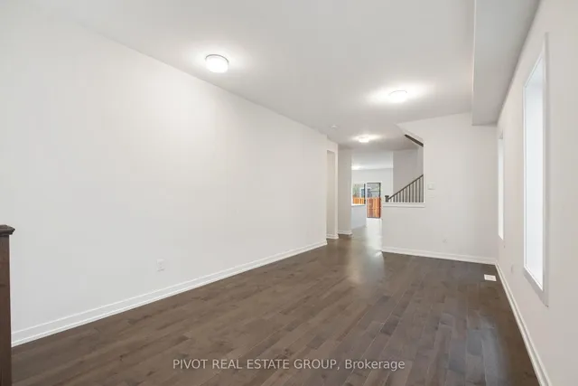 Additional image 7 of 85 Danielle Moore Circ