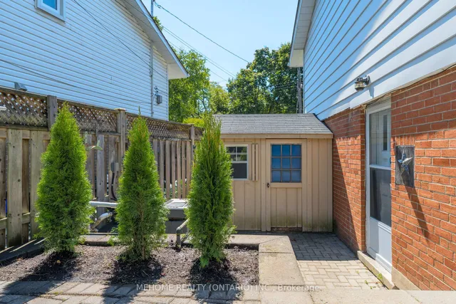 Additional image 17 of 16 Abbottswood Rd