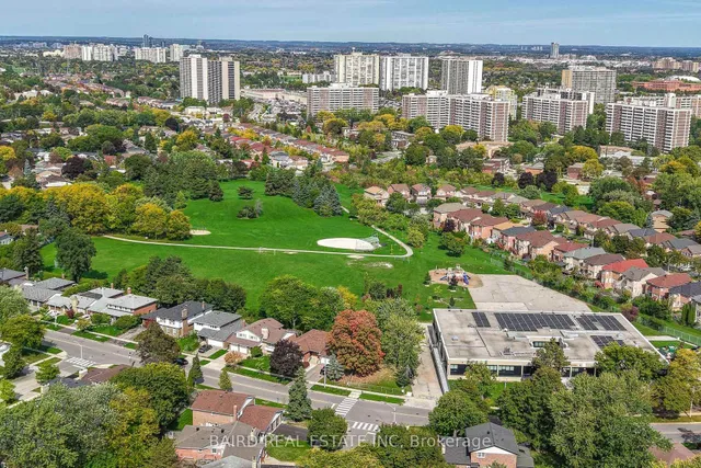 Additional image 6 of 38 Caronridge Cres