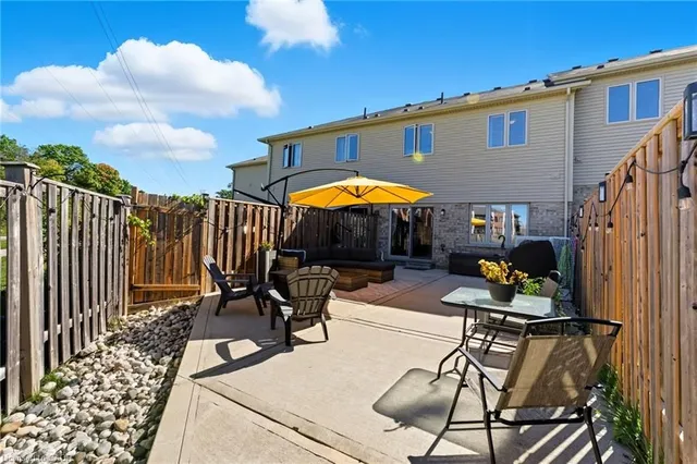 Additional image 19 of 8 Elmbank Trail