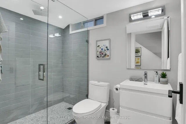 Additional image 37 of 470 Merton St