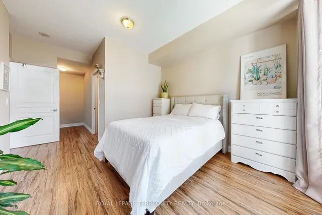 Additional image 25 of 58 Marine Parade Dr Unit 320