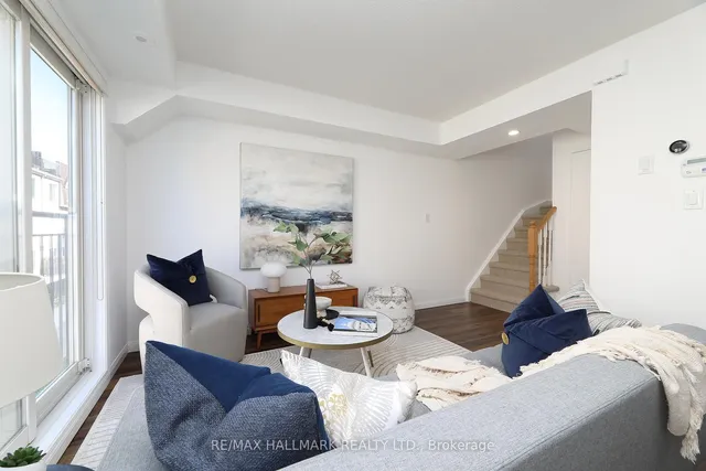 Additional image 20 of 18 Laidlaw St Unit 1005