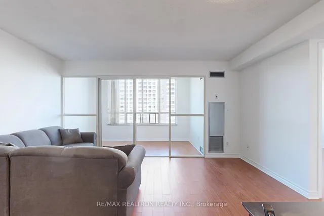 Additional image 13 of 5039 Finch Ave Unit 1113