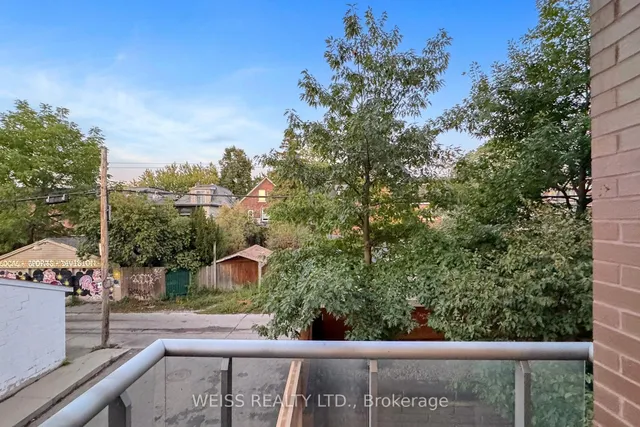 Additional image 15 of 707 Dovercourt Rd Unit 215