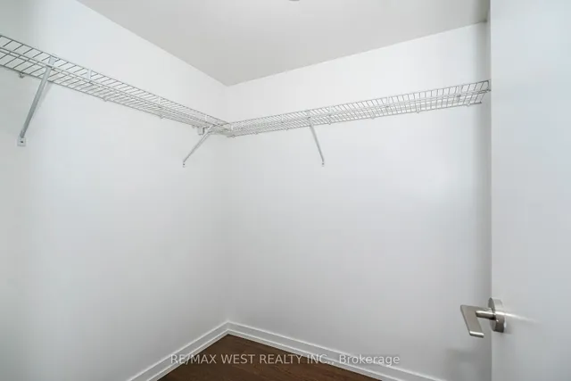 Additional image 33 of 2061 Weston Rd Unit 32