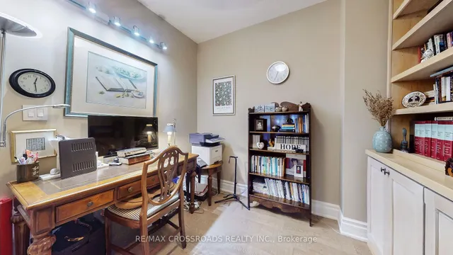 Additional image 17 of 10 Old York Mills Rd Unit 210