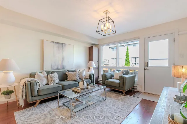 Additional image 9 of 1209 Queen St Unit 32