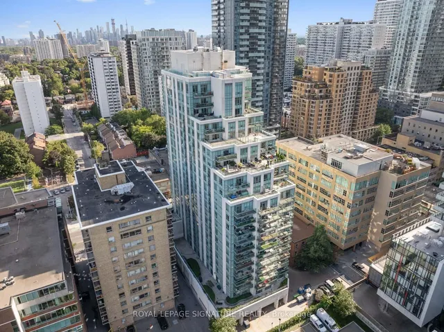 Additional image 40 of 212 Eglinton Ave Unit 605