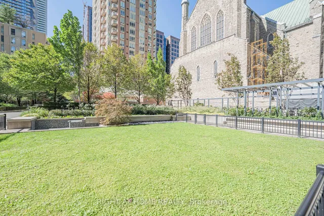 Additional image 23 of 28 Ted Rogers Way Unit 2104