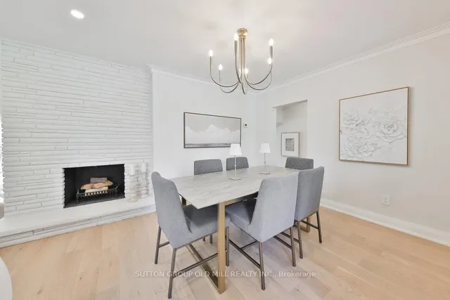 Additional image 8 of 36 Laurelwood Cres