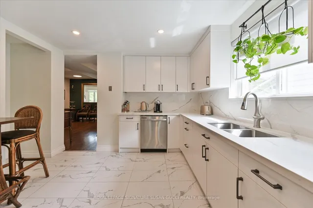 Additional image 12 of 94 Meighen Ave