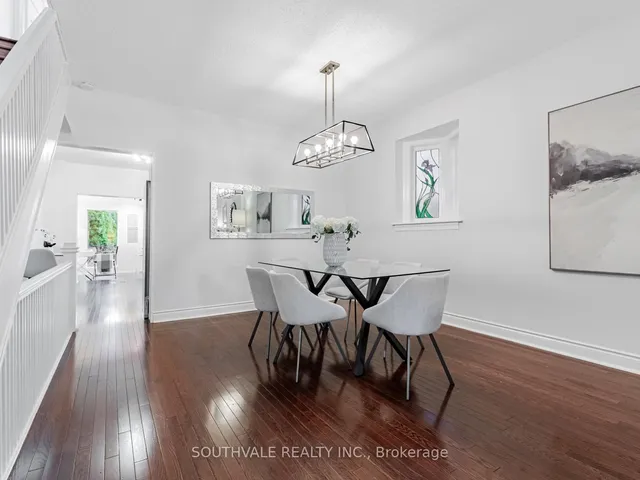 Additional image 8 of 104 Dearbourne Ave