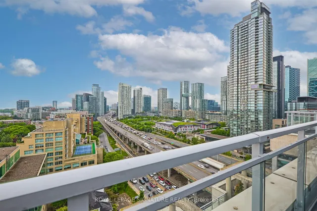 Additional image 25 of 410 Queens Quay Unit 505