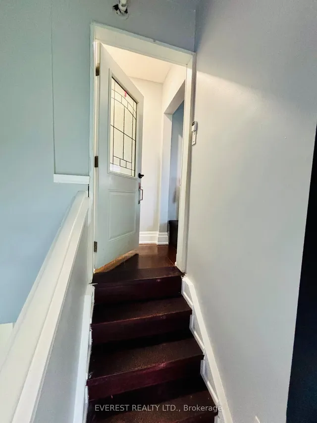 Additional image 26 of 6 Maretta Ave