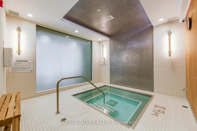 Additional image 40 of 55 Front St Unit 323