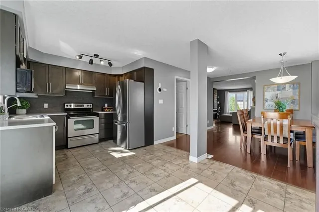Additional image 6 of 44 Tudor St