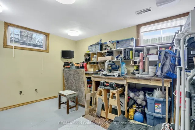 Additional image 37 of 14 Carnaby Cres