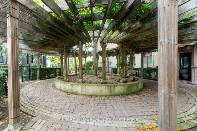 Additional image 36 of 15 Rean Dr Unit 407