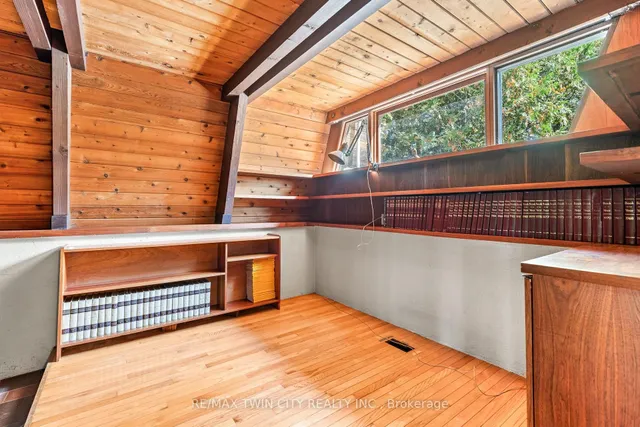 Additional image 15 of 121 Grand Hill Dr